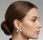 Pendientes de flores, en colores dorado y plateado. Fabricados en acero inoxidable 304.